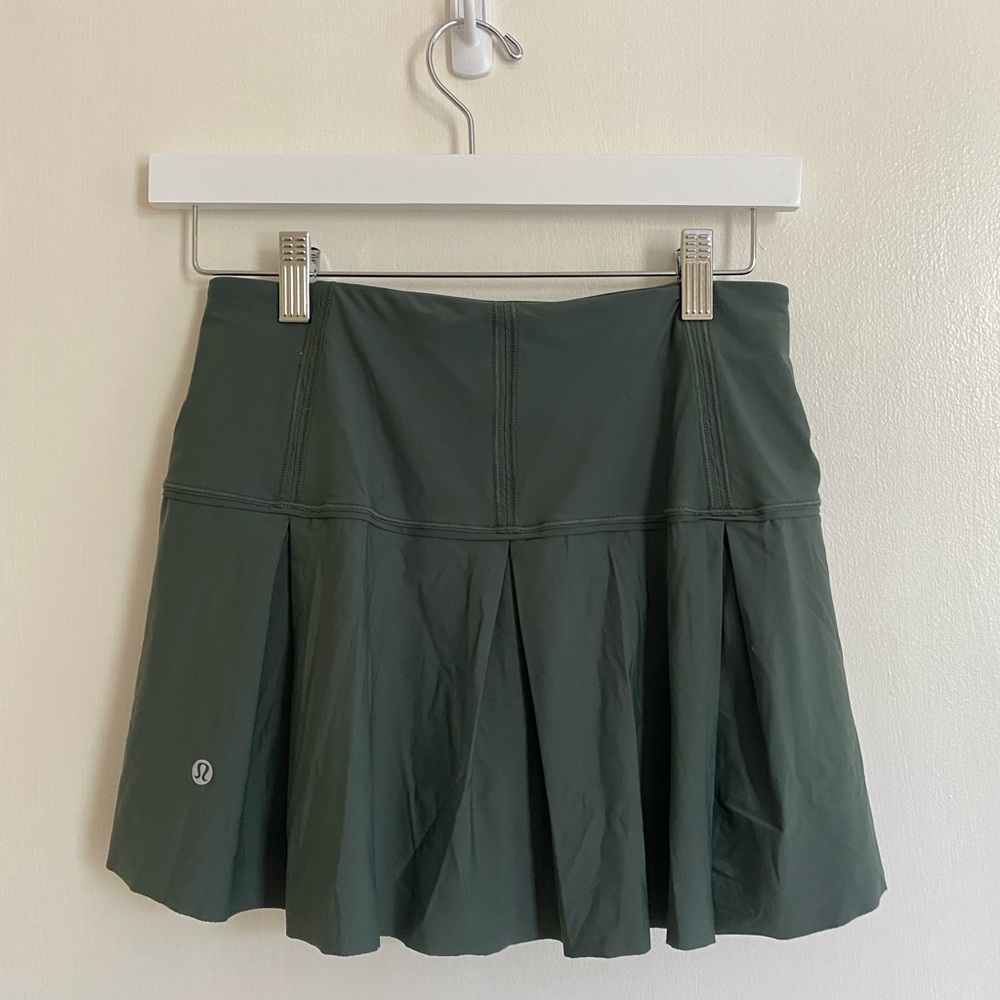 Lululemon pleated tennis skort